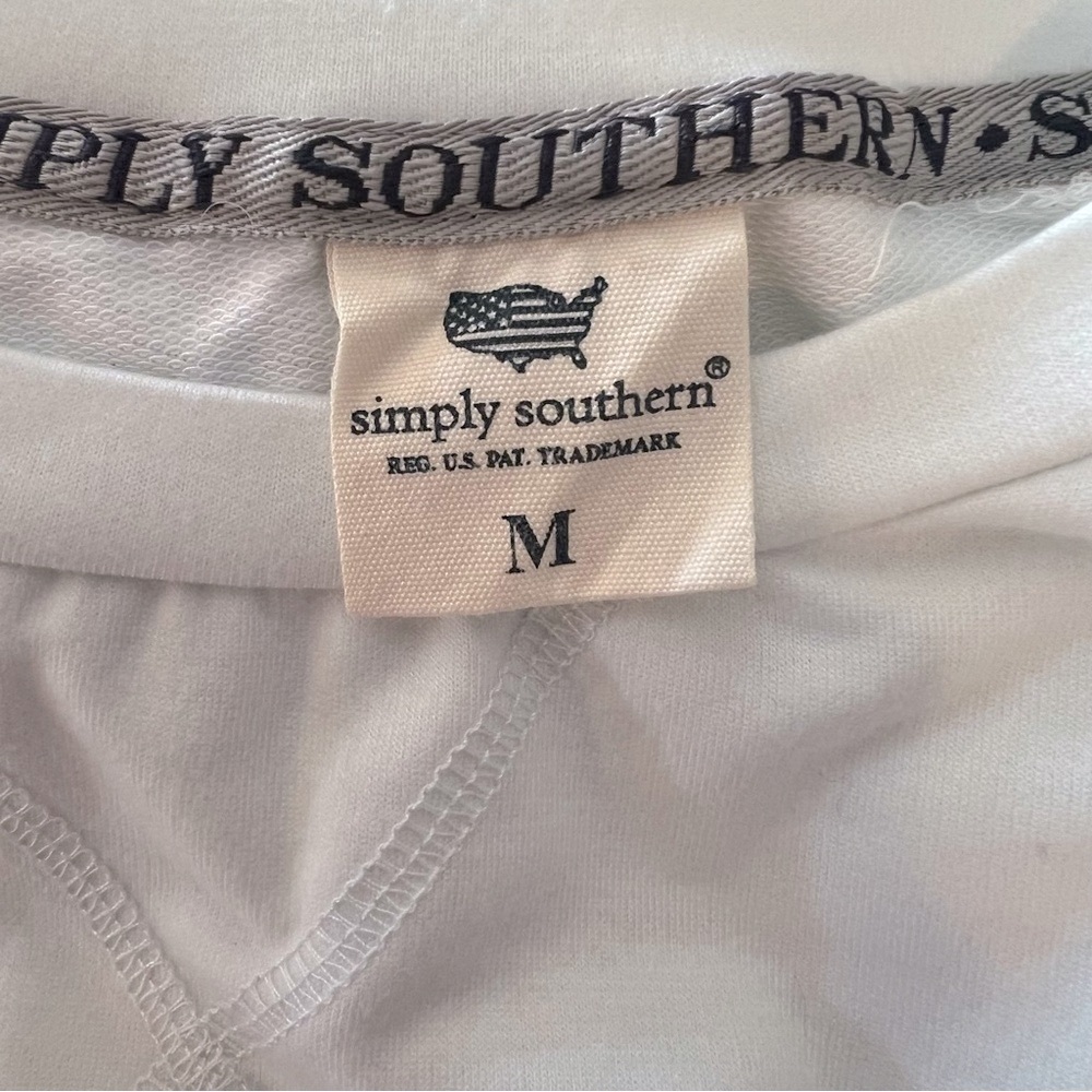 Simply Southern Dog Lover Embroidered Sweatshirt Size M - Picture 4 of 13